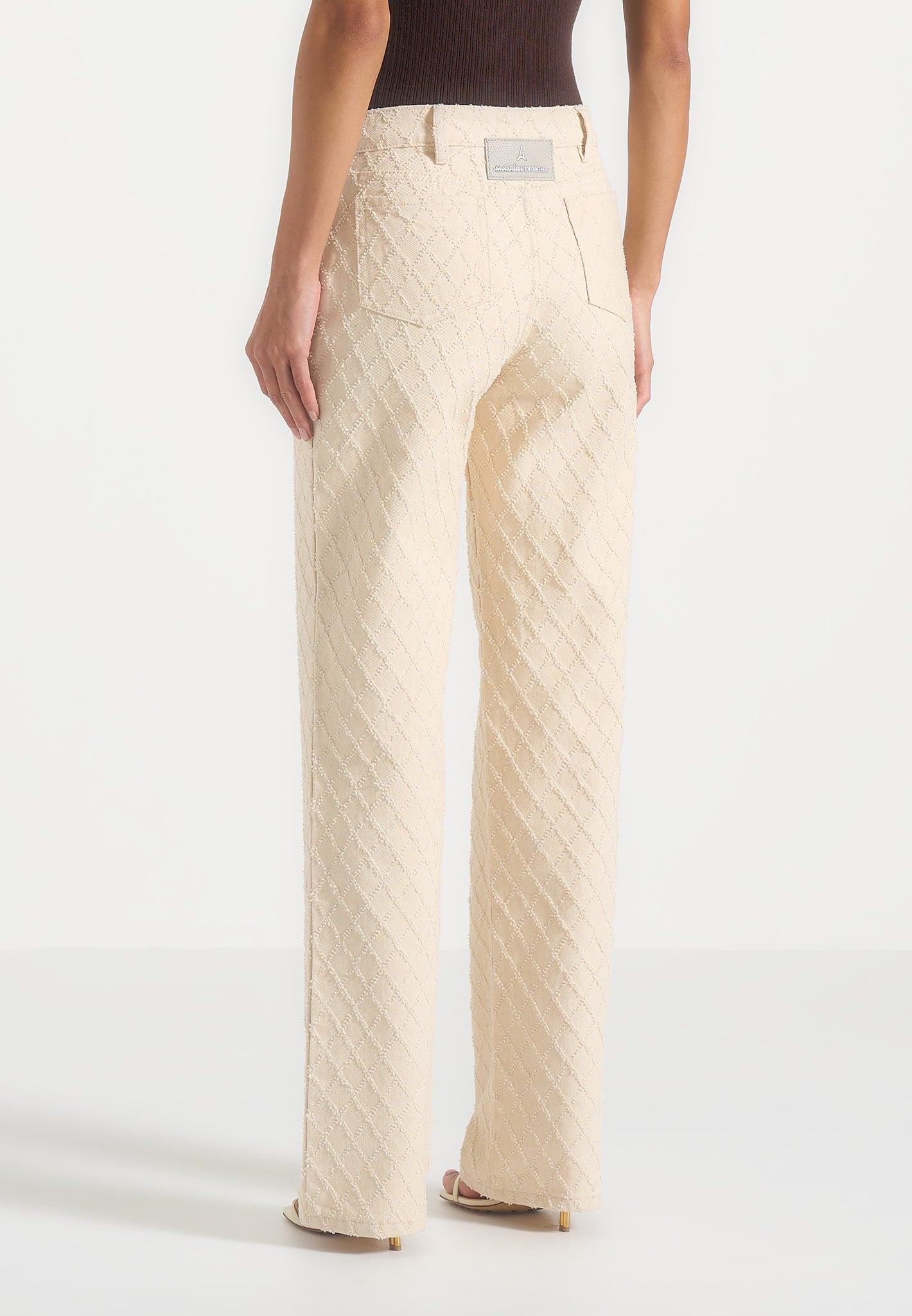 Elyssa - Diamond Stitch Denim Jeans - Cream