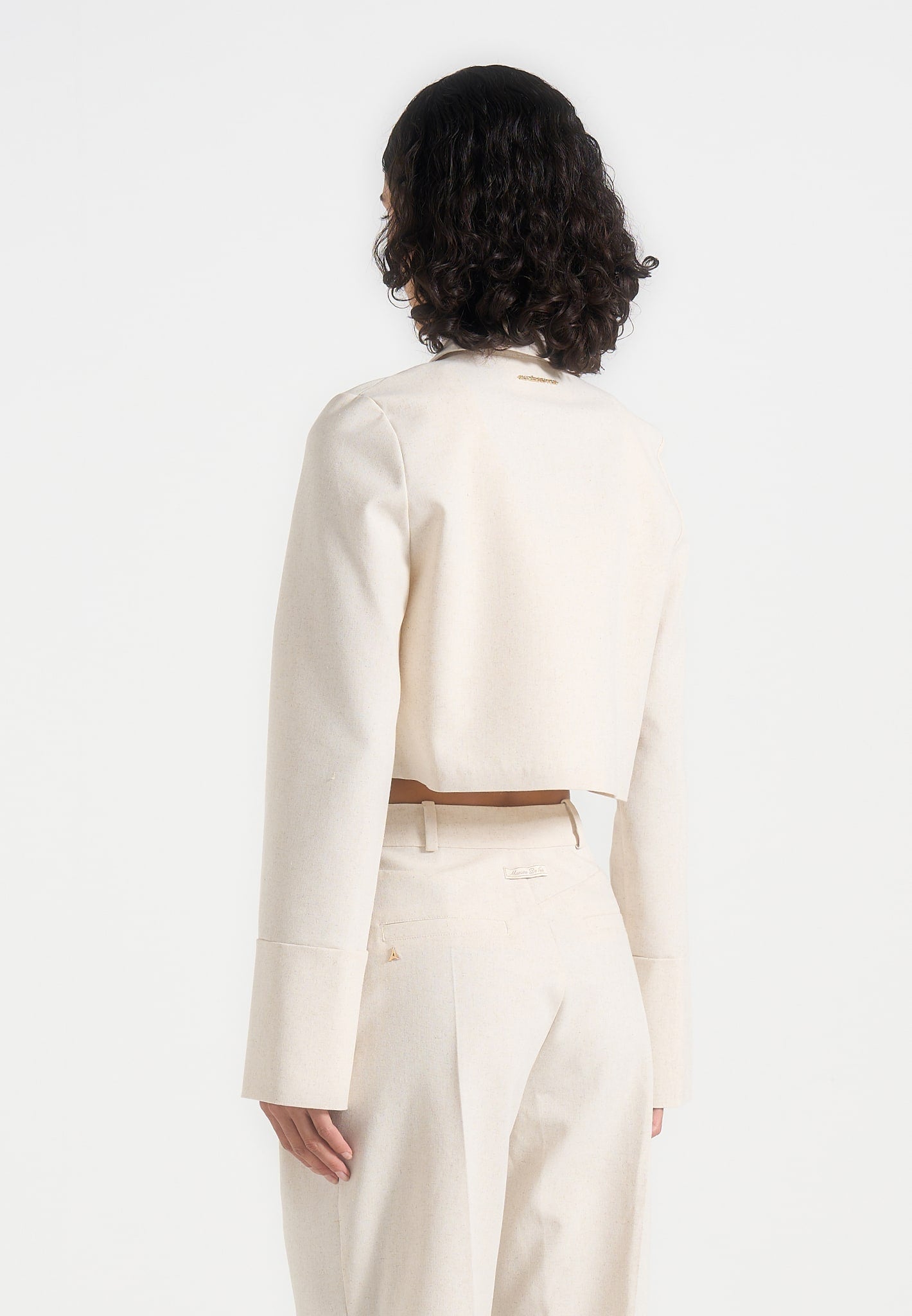 florine-linen-pintuck-cropped-shirt-natural