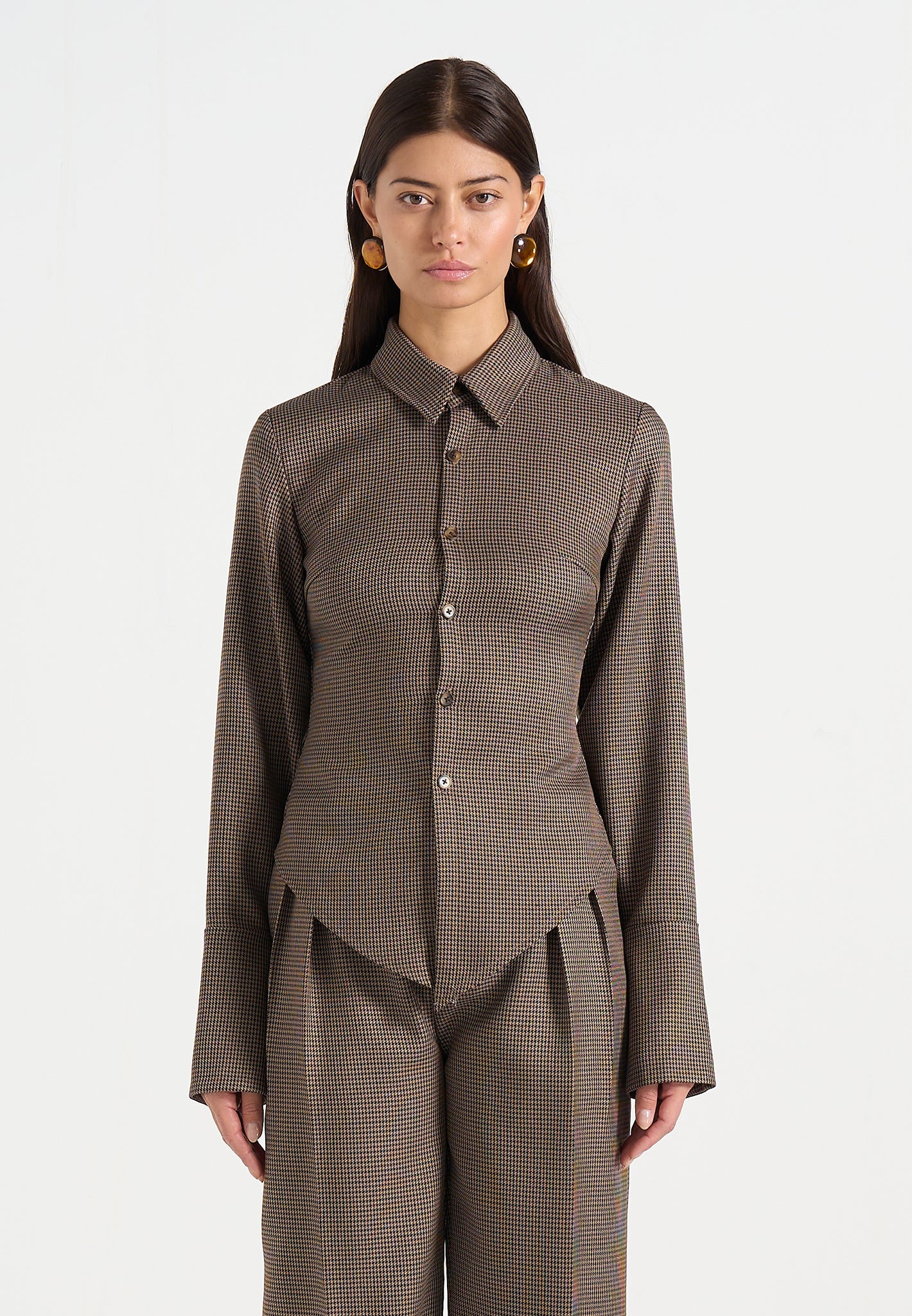 sonia-houndstooth-cinch-shirt-brown