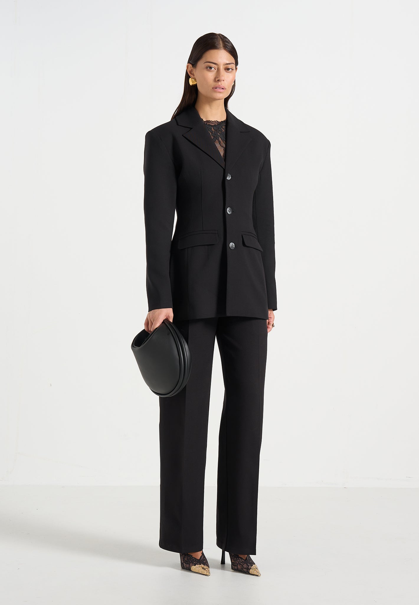 claire-wide-shoulder-cinch-waist-blazer-black 