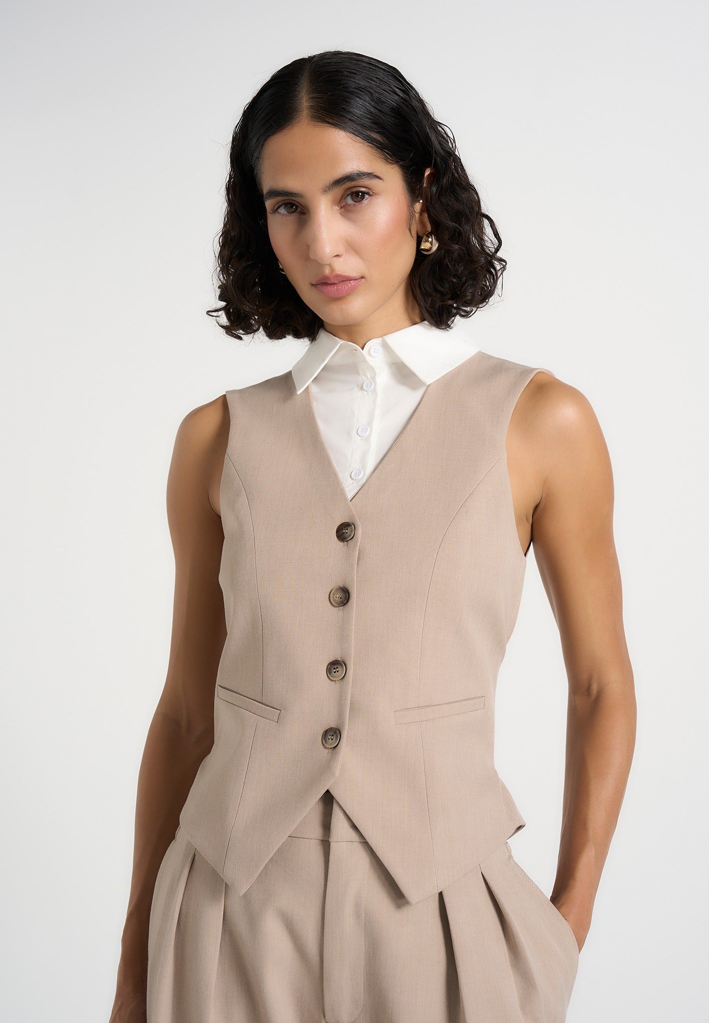Irene - Collar Detail Cinched Waistcoat - Beige/White 