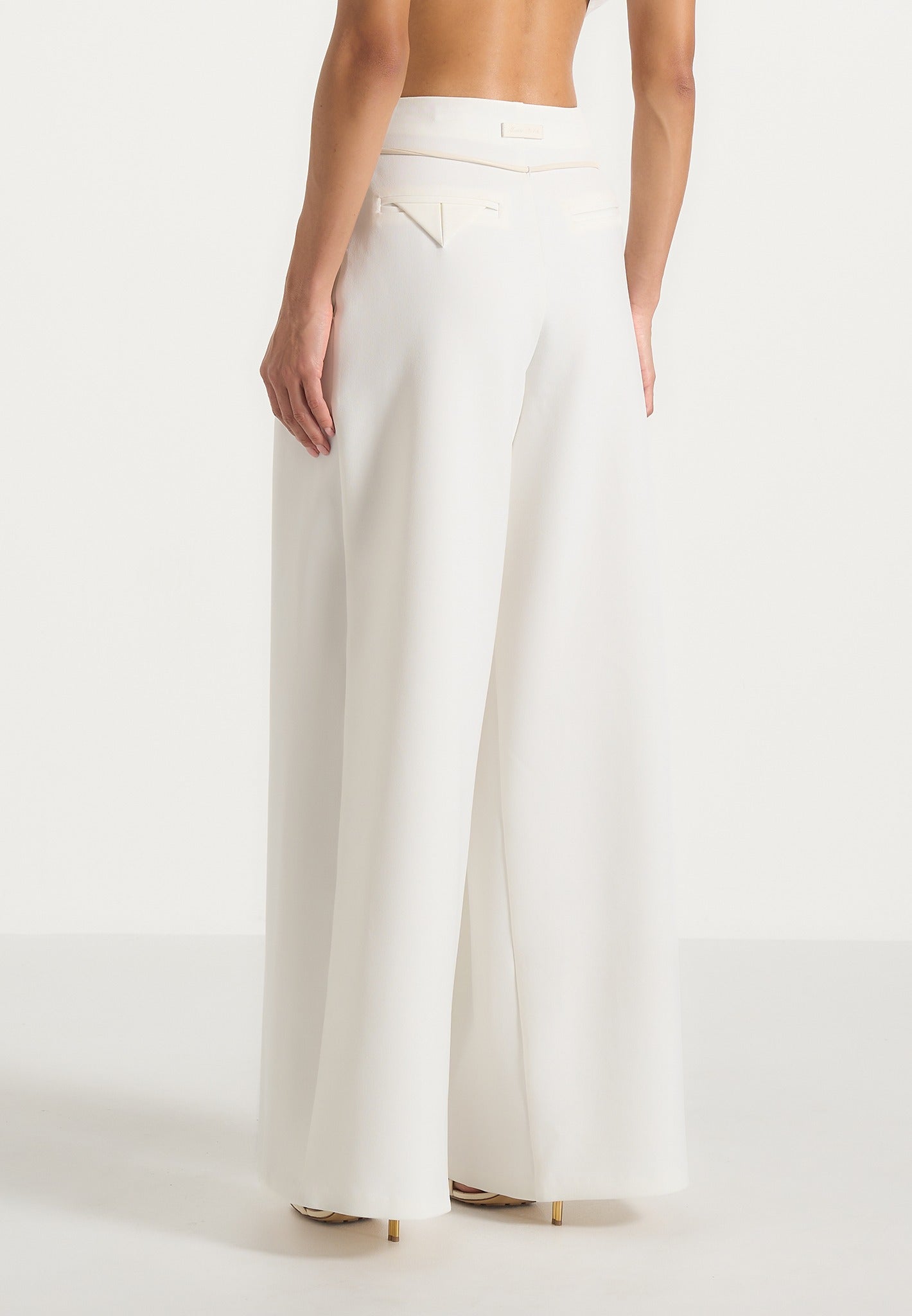 flora-box-pleat-wide-leg-belted-trousers-white