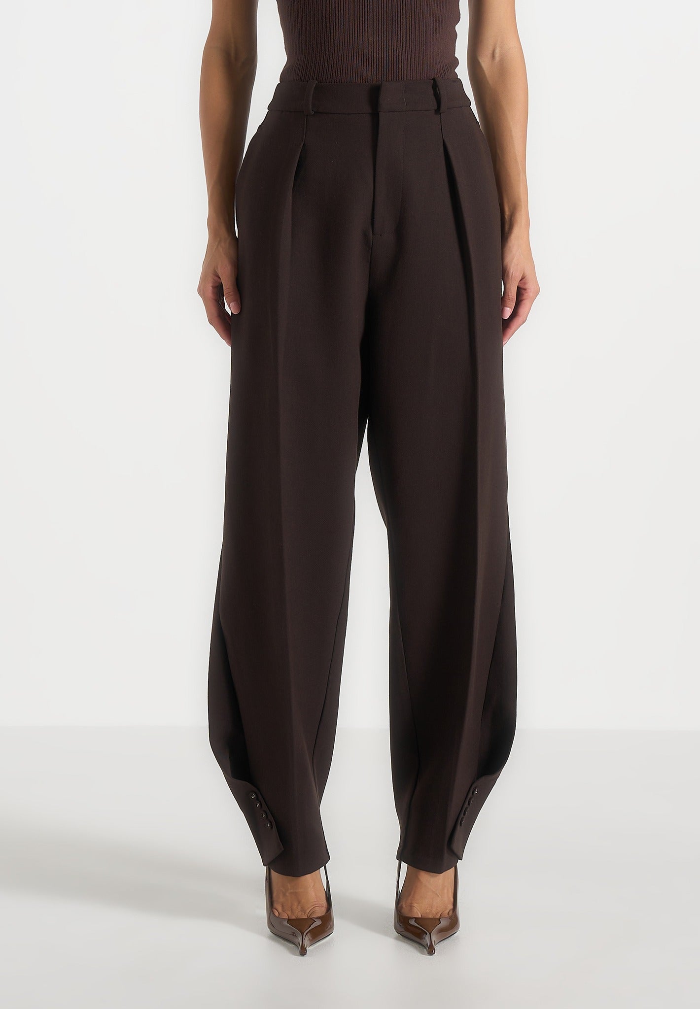 Sophie - Twist Leg Tailored Pants - Brown