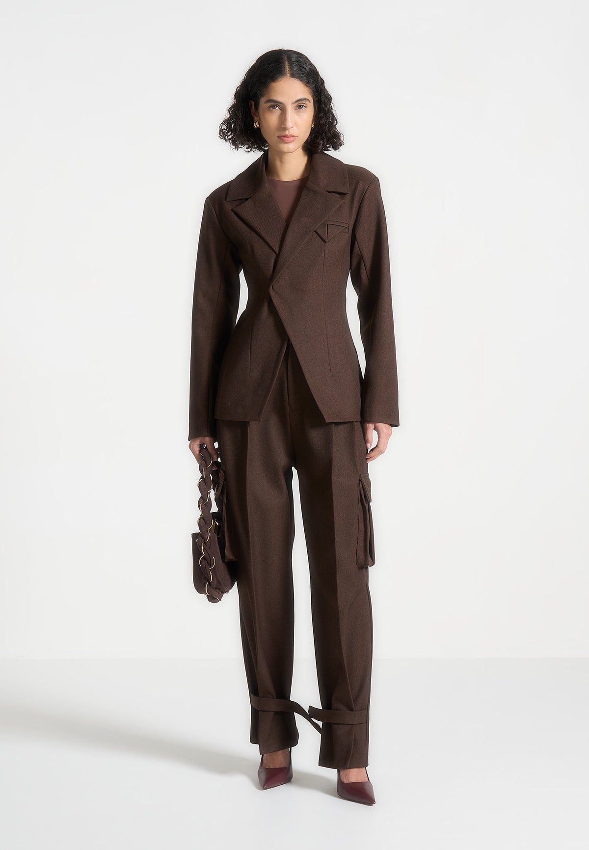 Danielle - Tailored Pleated Cargo Pants - Brown