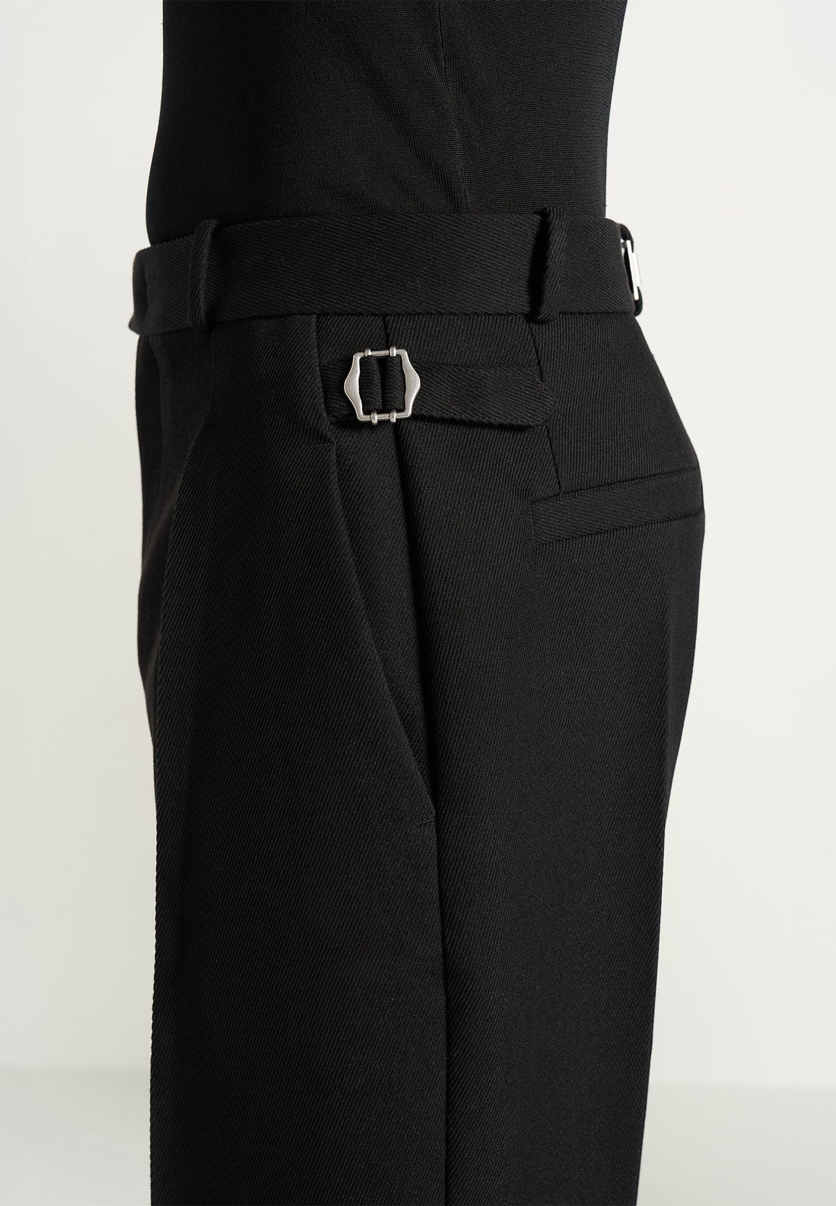 Dorian - Pleated Tailored Pants - Black