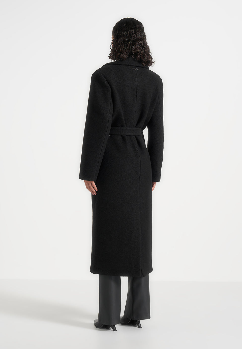 Jena - Wide Shoulder Wool Coat with Cinch Belt - Black