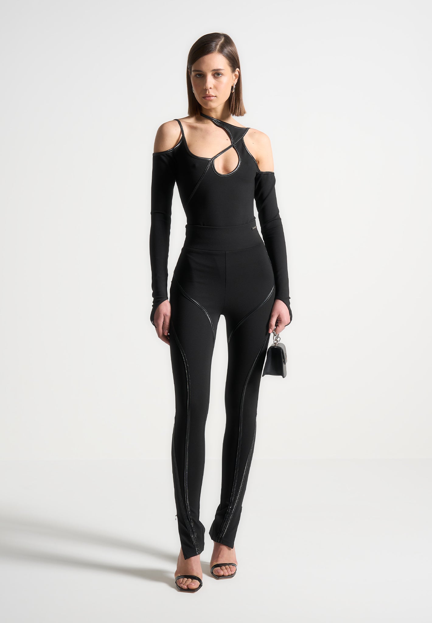 contrast-contour-leggings-black 