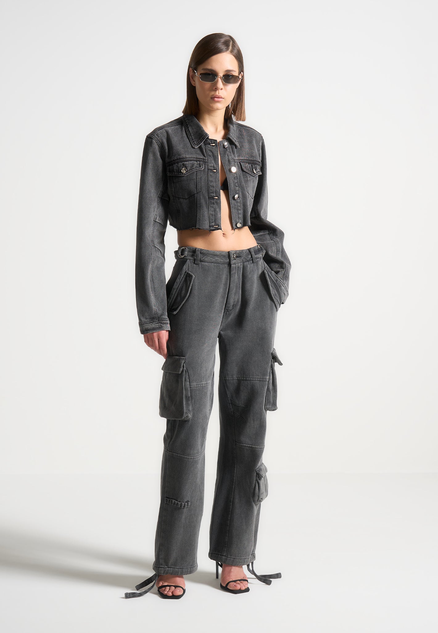 cropped-tacked-sleeve-jacket-washed-grey 