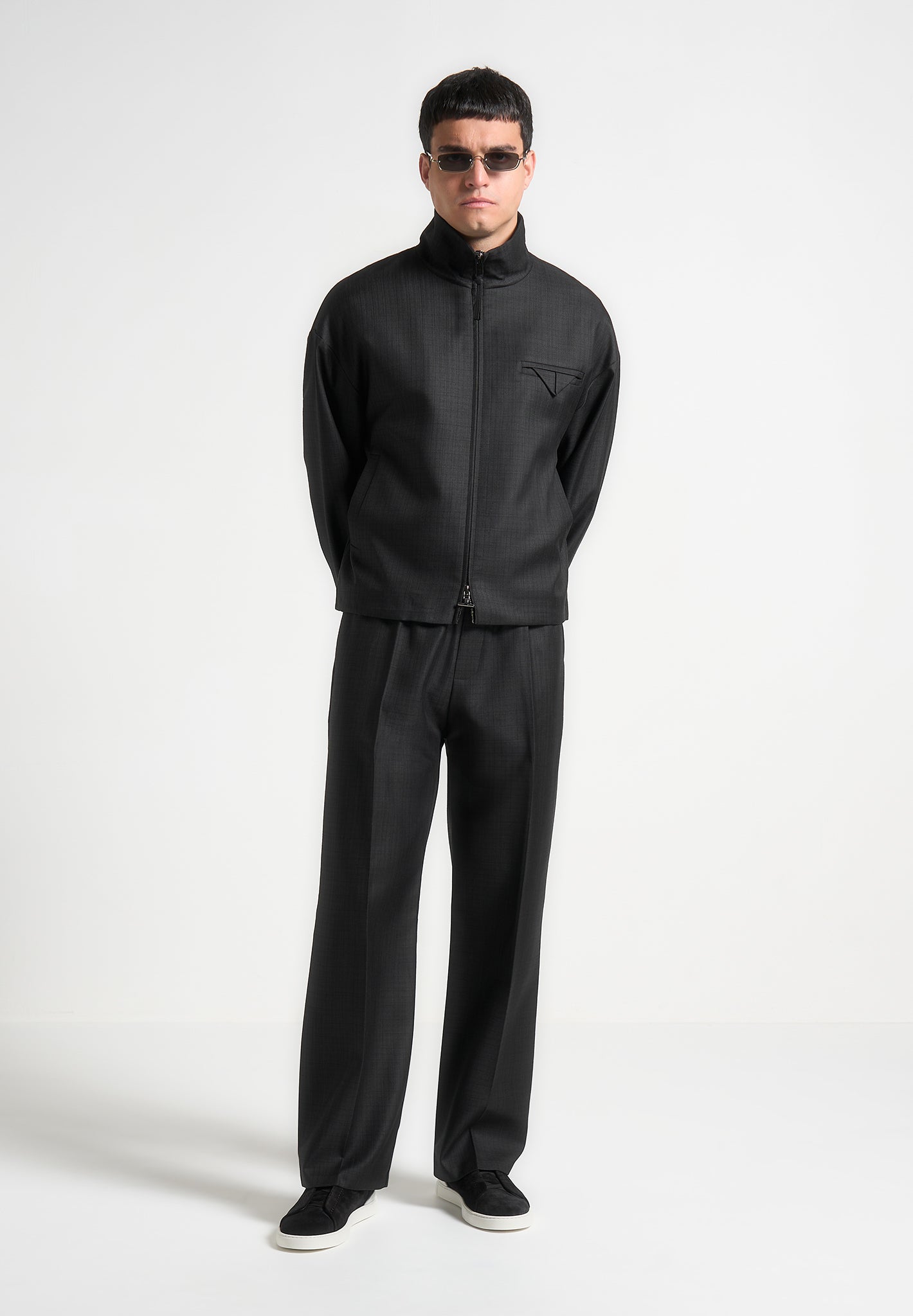 elasticated-tailored-crease-trousers-black 
