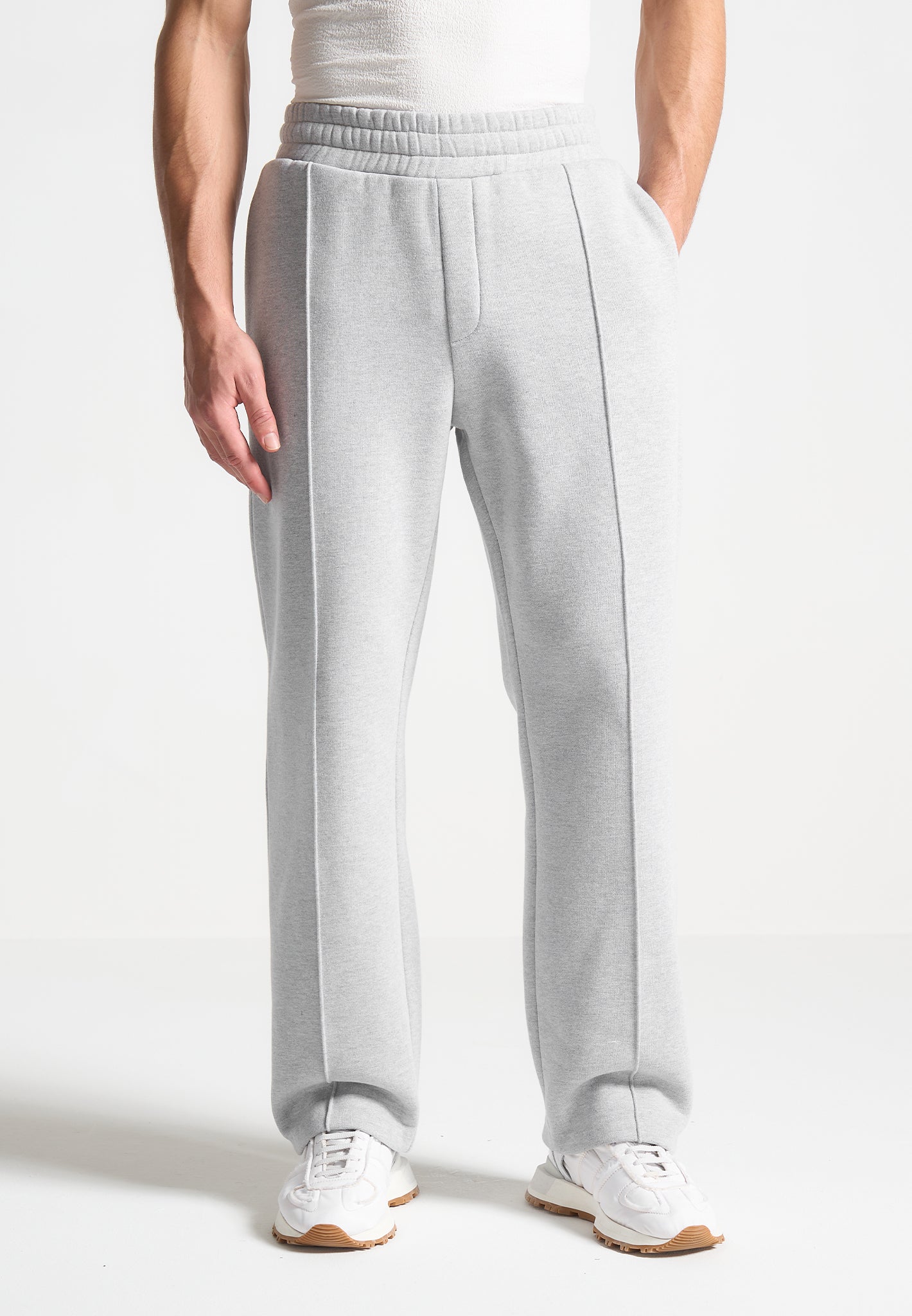 eternel-eiffel-embossed-pintuck-jogger-grey 