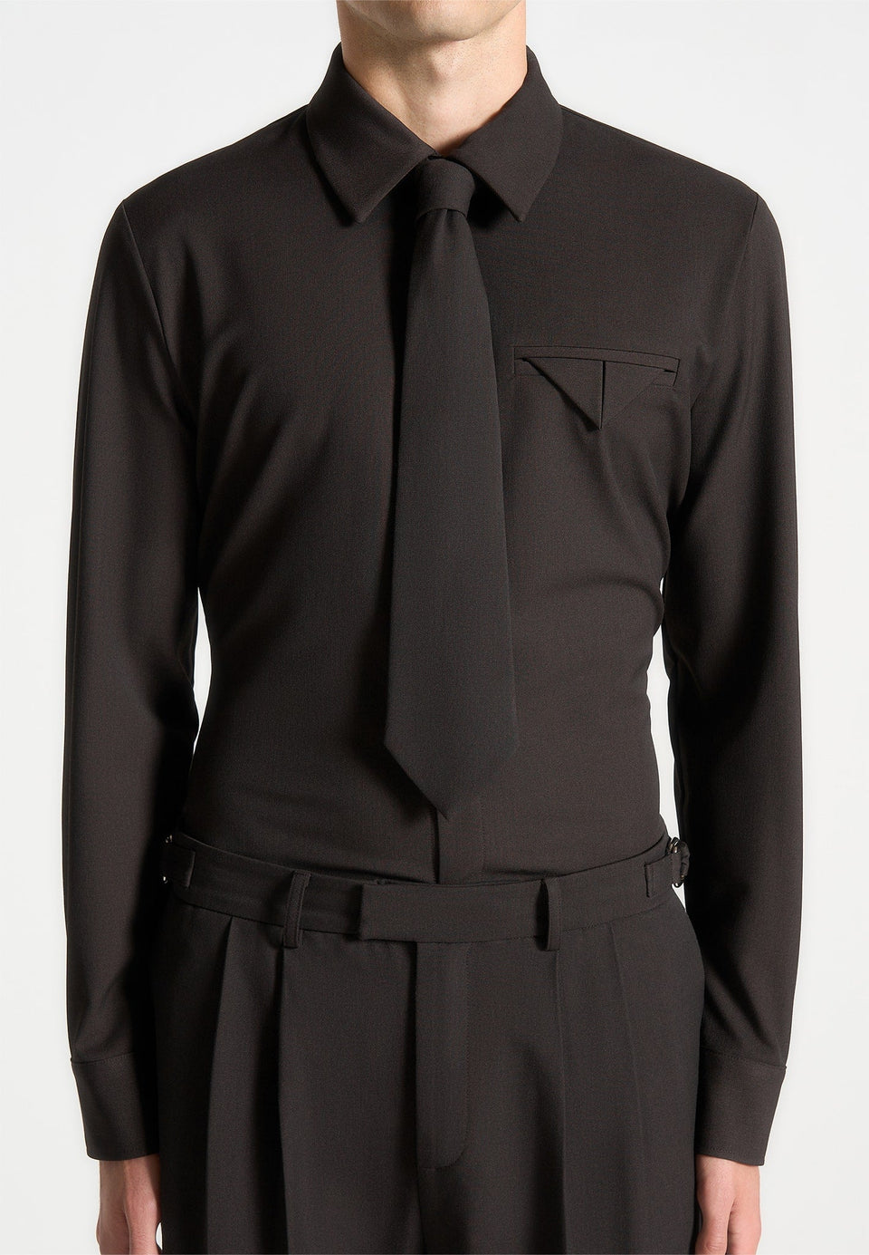 ac002-tie-brown