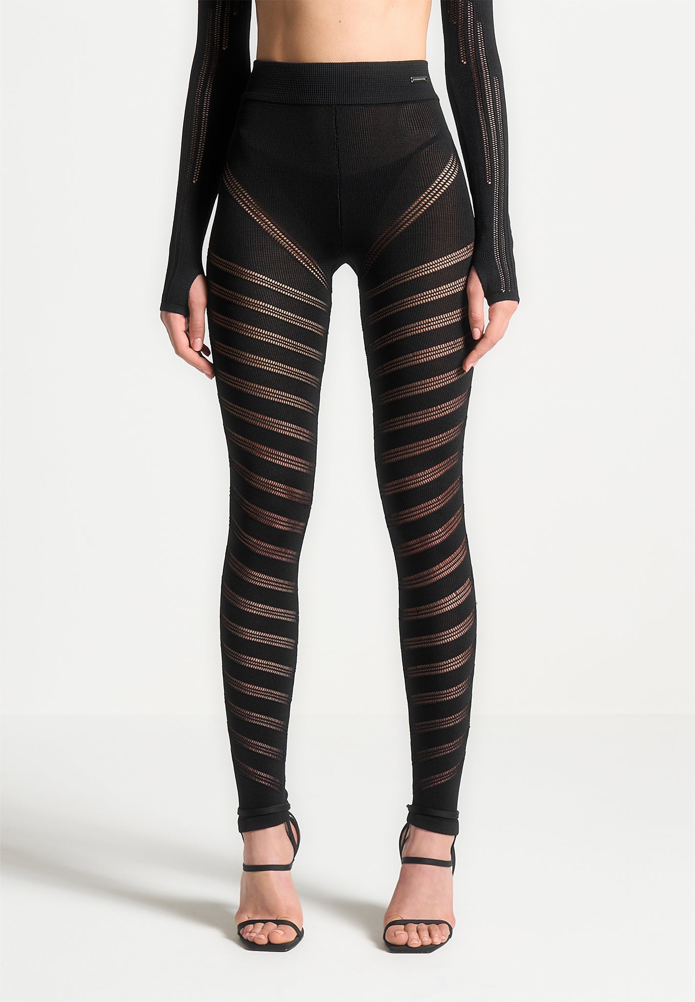 high-waisted-knitted-spiral-contour-leggings-black 