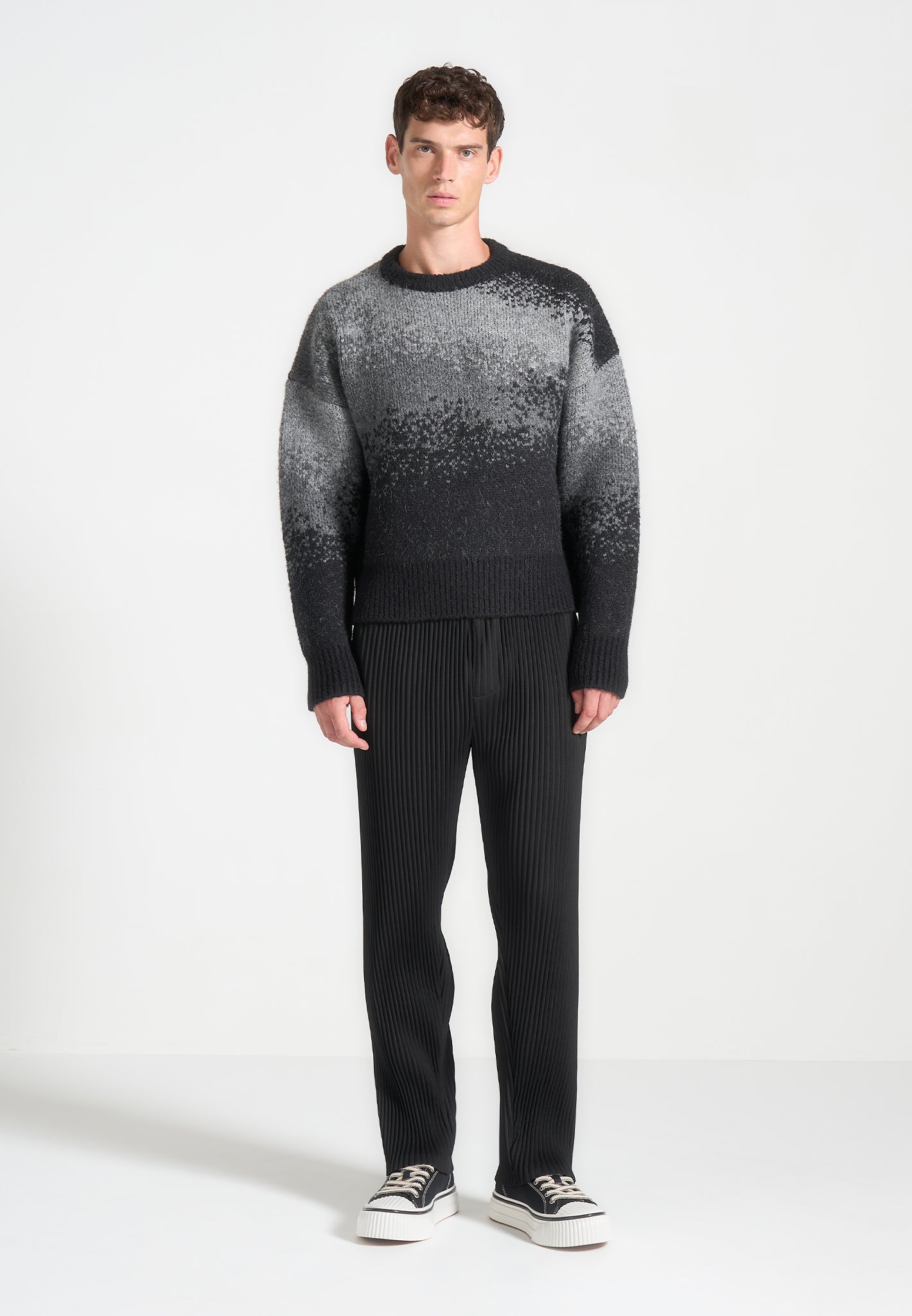 ombre-knit-crewneck-sweater-grey 