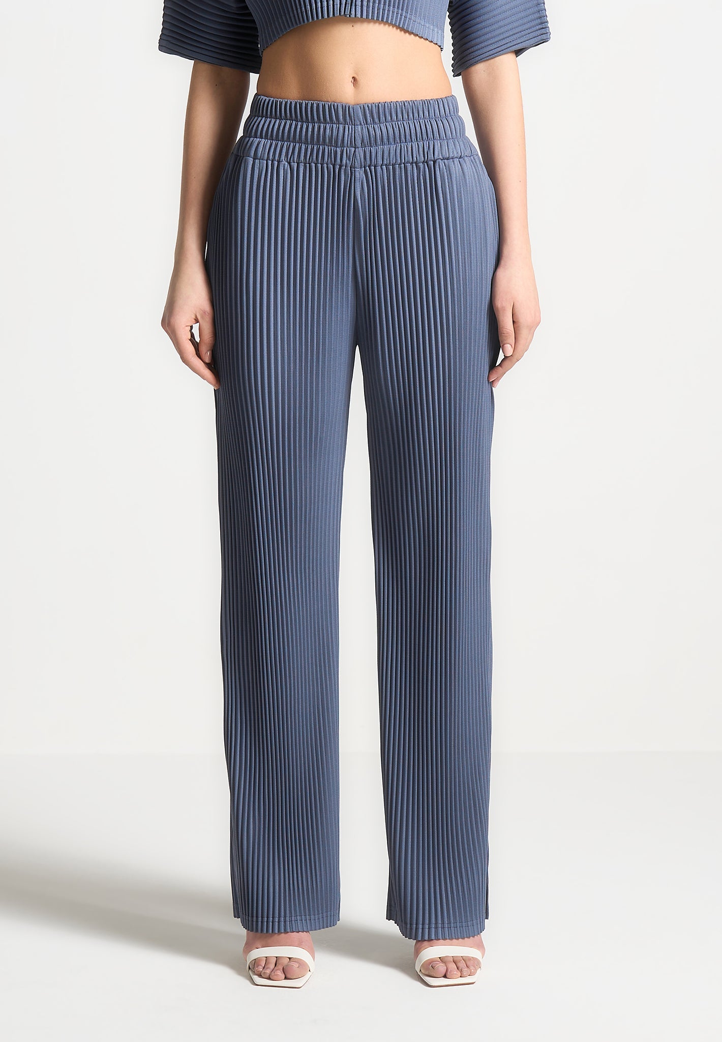 pleated-trousers-steel-blue-2 