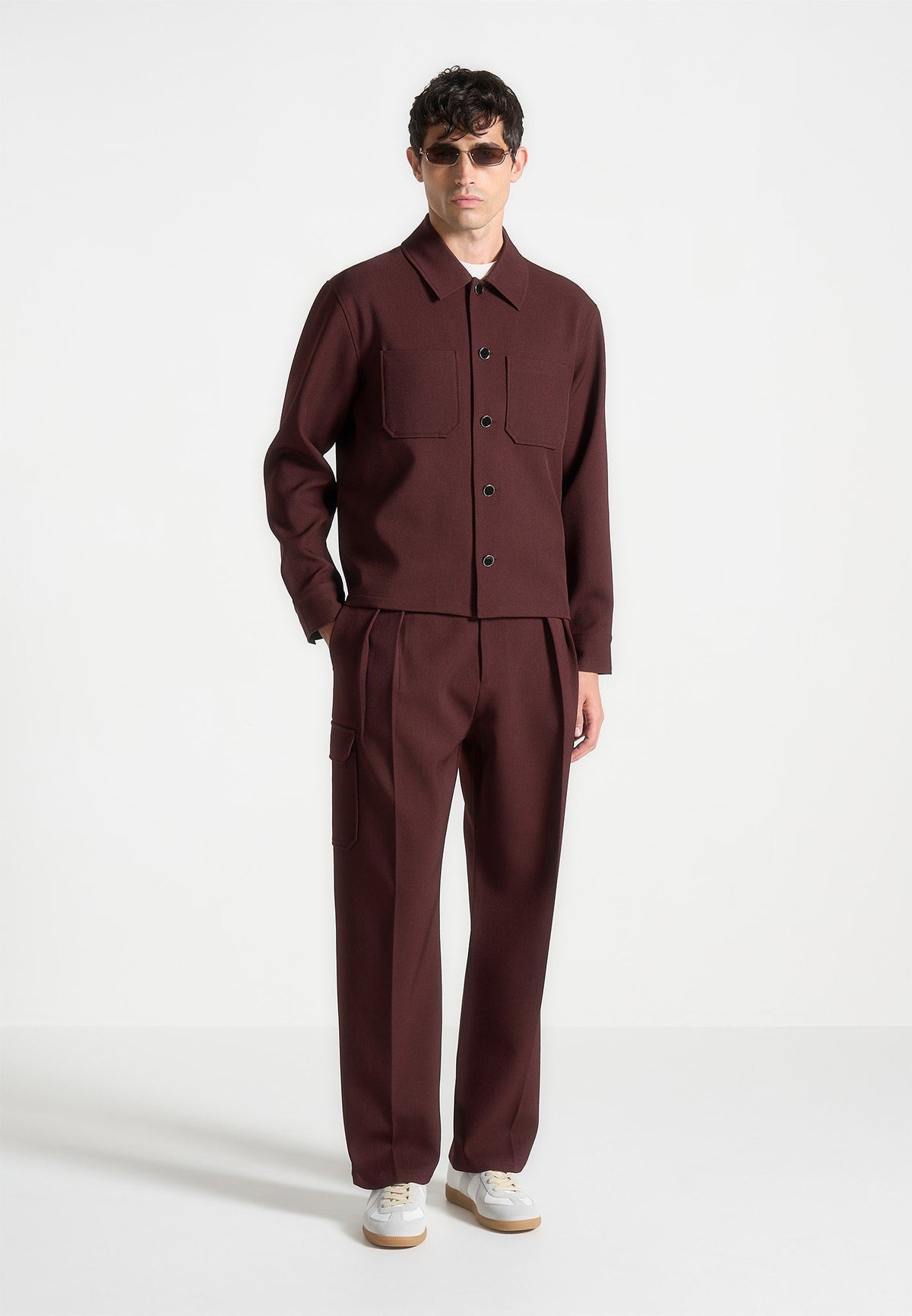 Maurice - Relaxed Fit Twill Pocket Pants - Wine Red