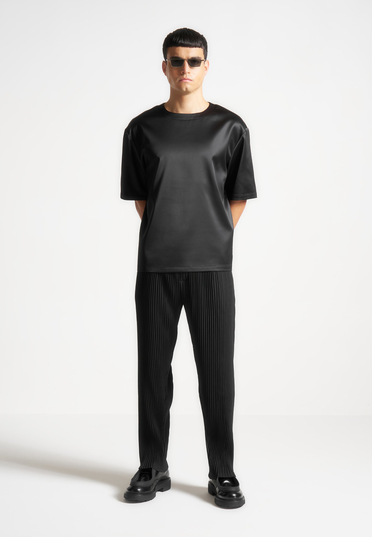 satin-boxy-fit-t-shirt-black 