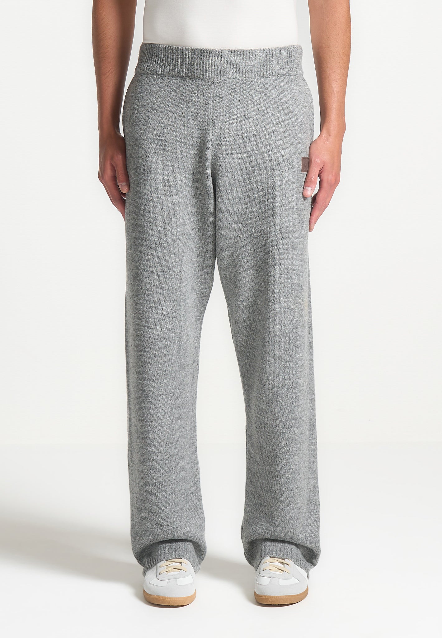 signature-mohair-blend-joggers-grey 