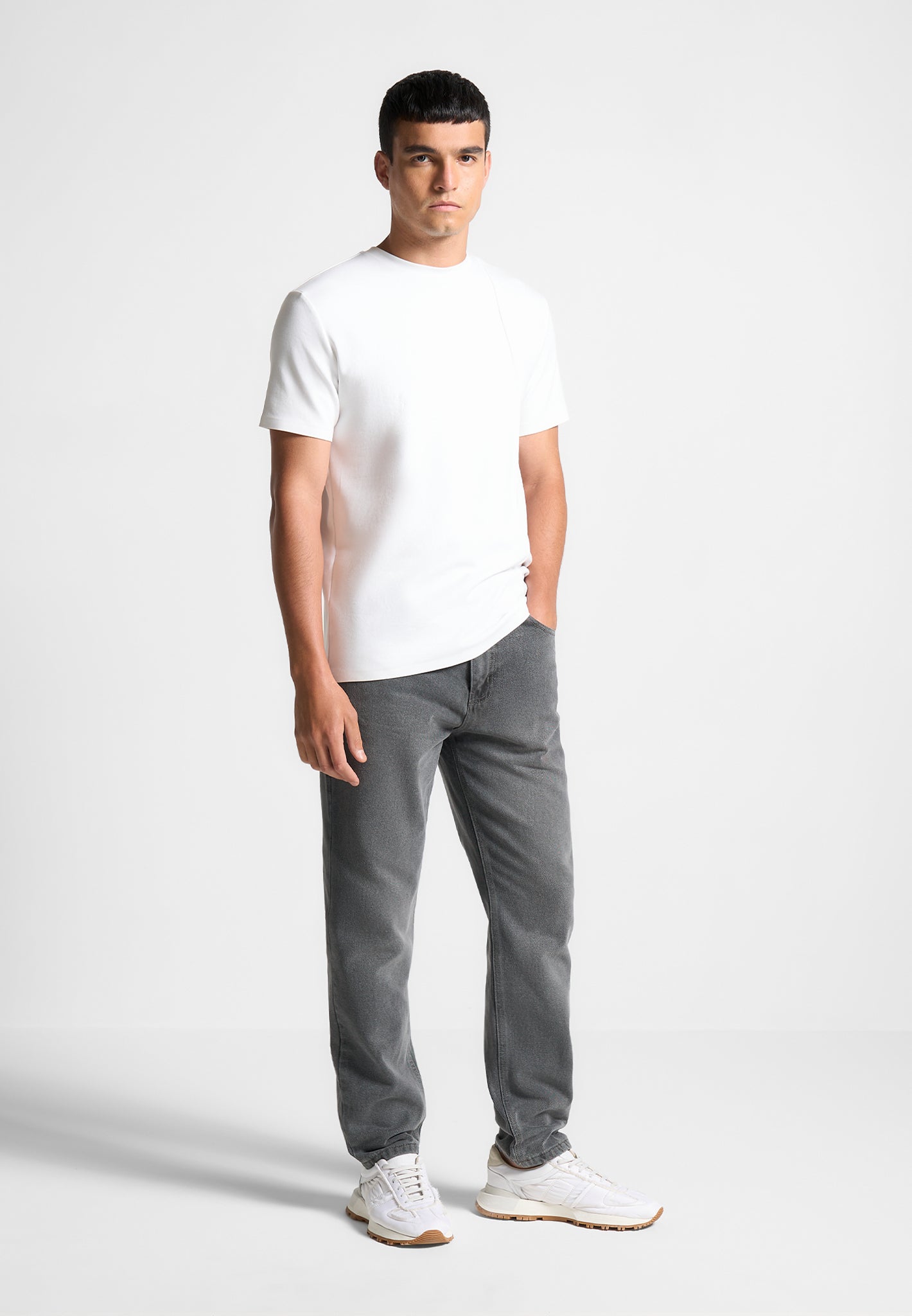 regular-fit-jeans-washed-grey 