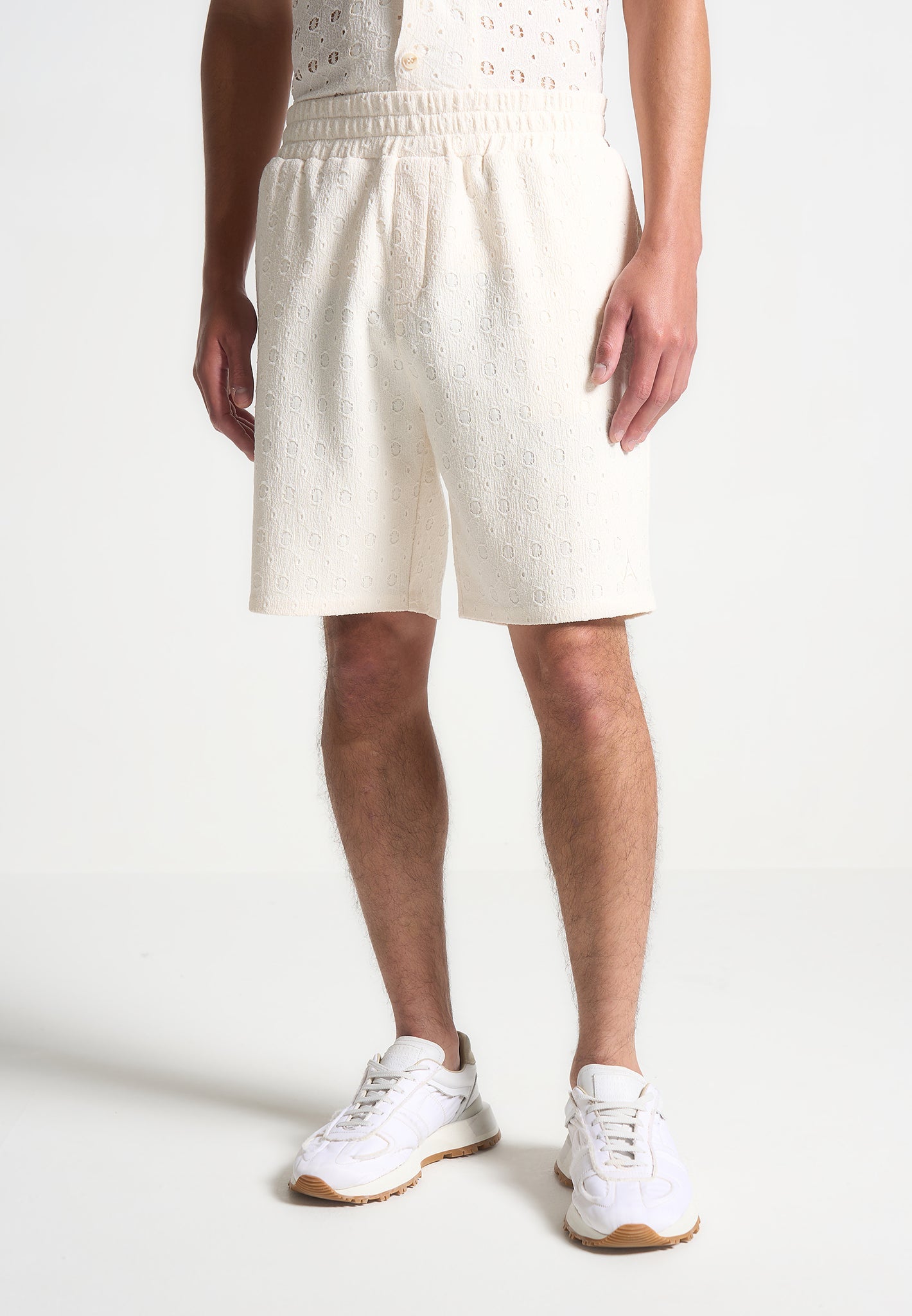 textured-shorts-cream 