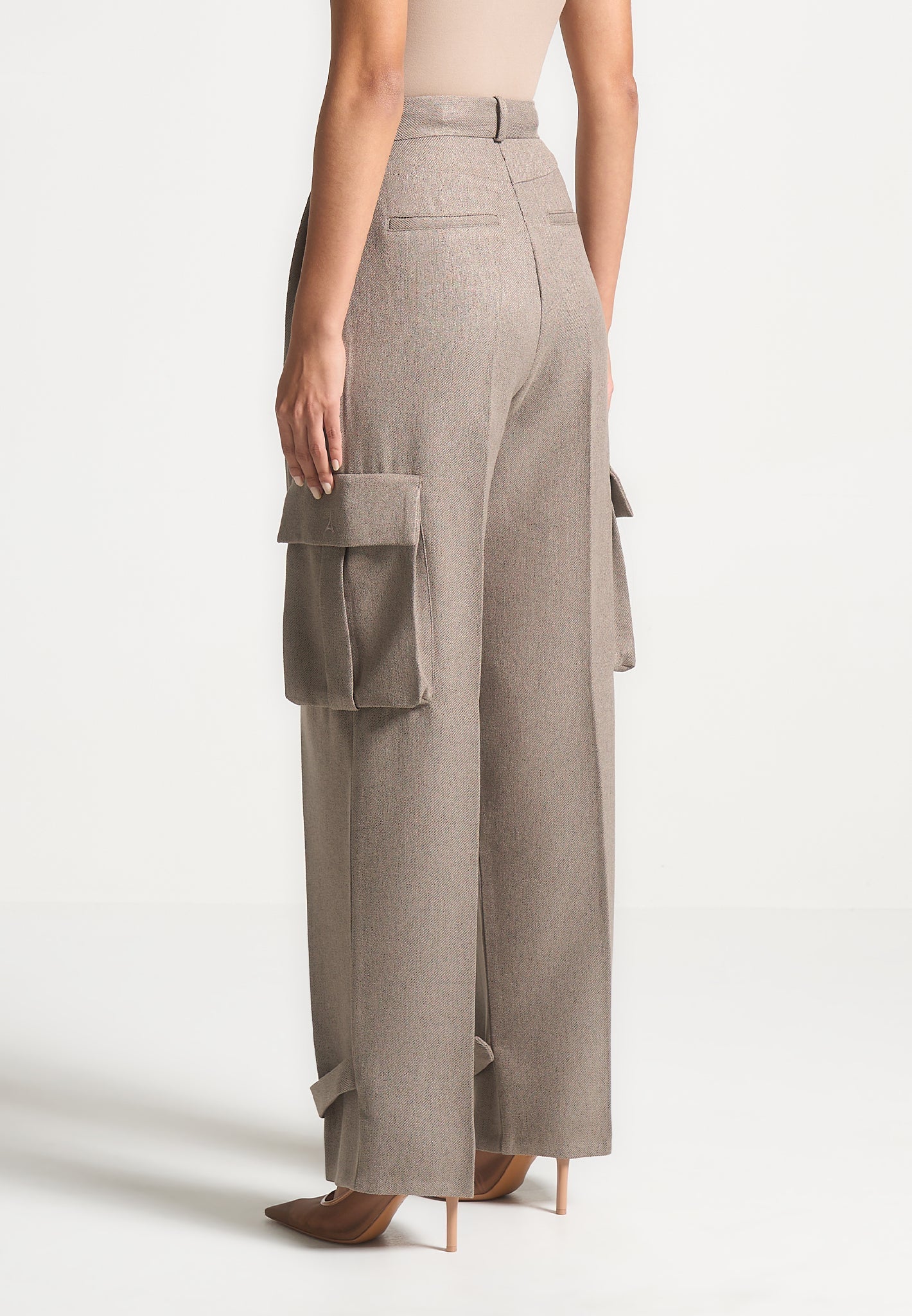 textured-tailored-pleated-cargo-trousers-taupe