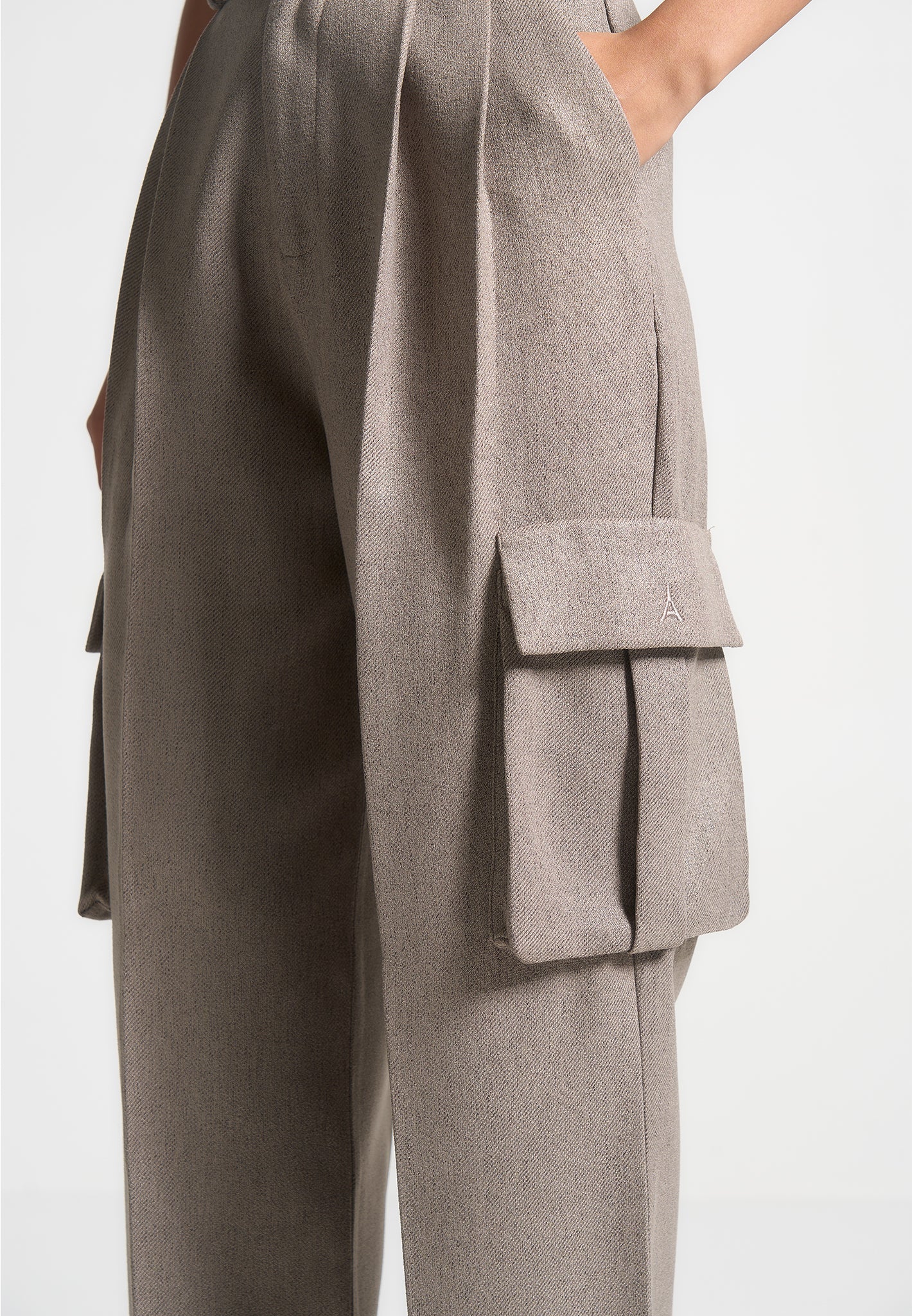 textured-tailored-pleated-cargo-trousers-taupe
