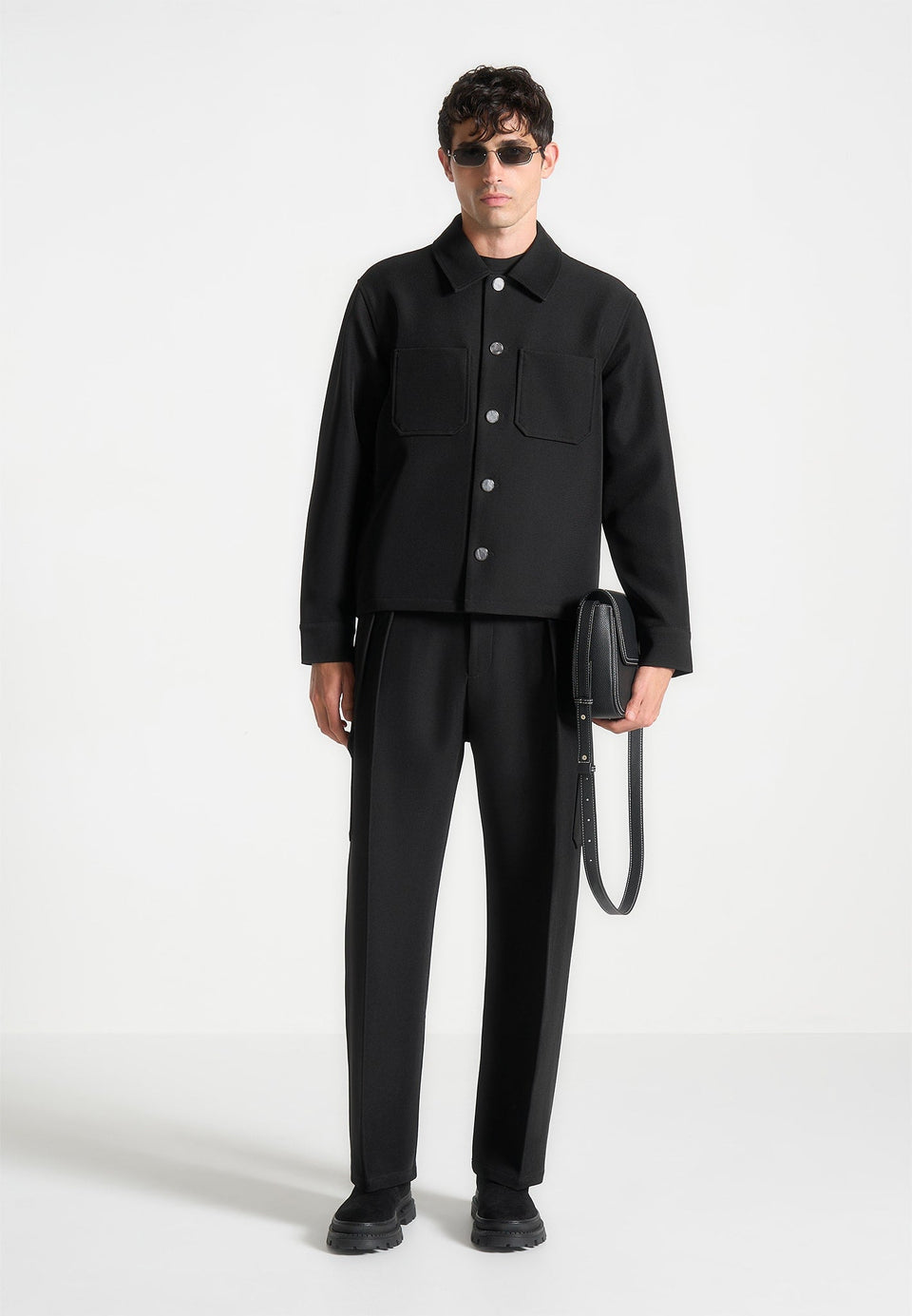 benoit-twill-pocket-cropped-shirt-black