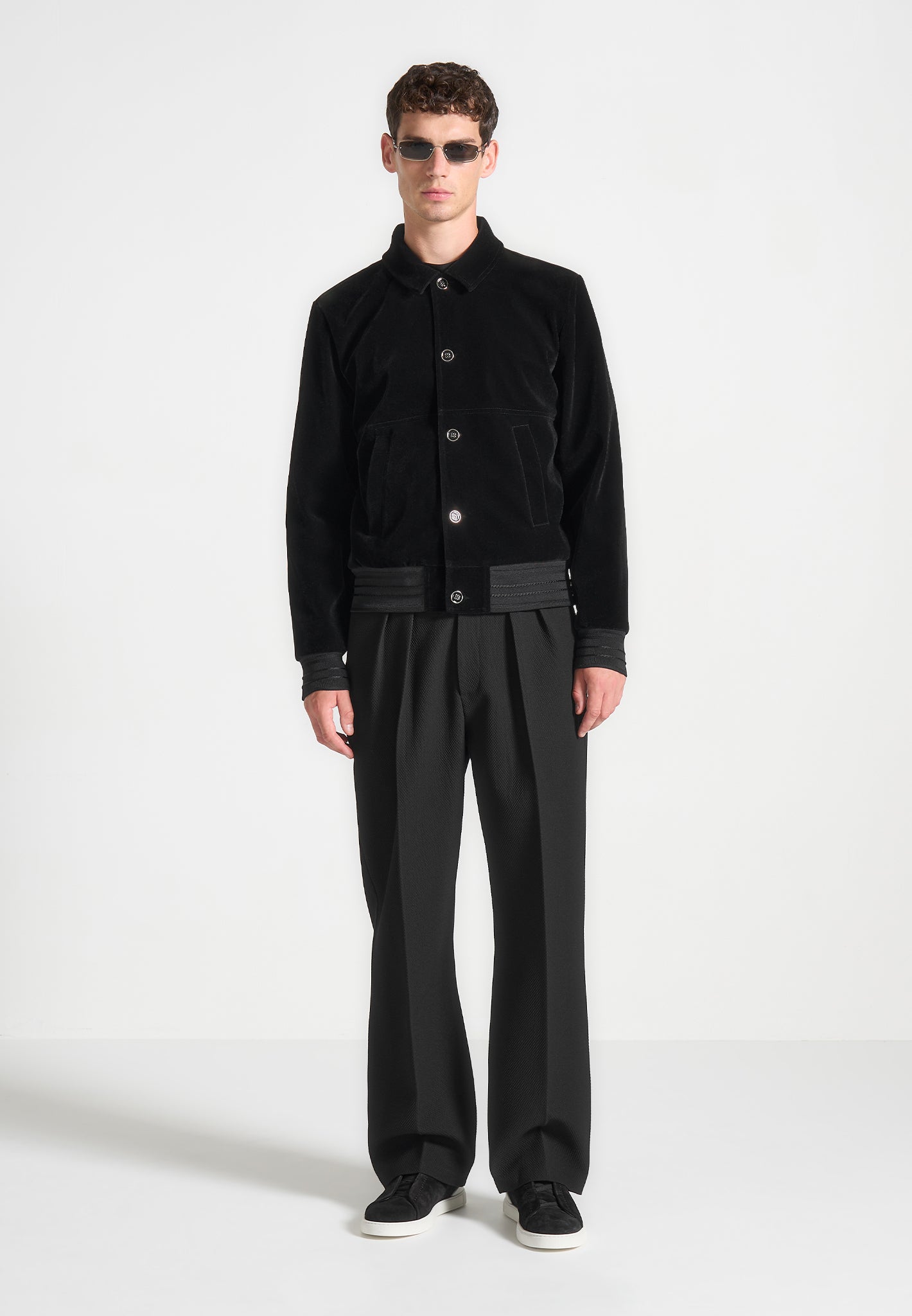 velvet-trucker-jacket-black 
