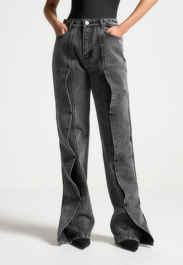 Maé - Wave Detail Straight Leg Jeans - Washed Grey